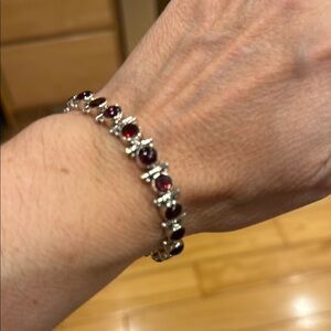 Timeless Silver and Red Bracelet with Sparkling Stones